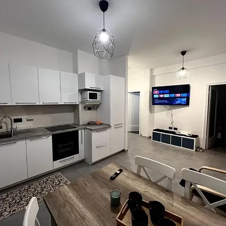 Massimo's Cosy Apartment